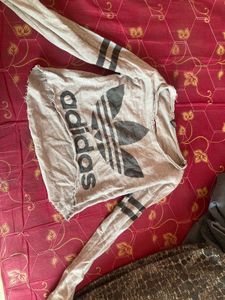 adidas crop top. bust 34