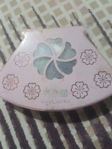 Vintage ABS Makeup Kit not used only broken