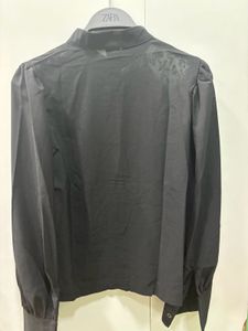 Urbanic Black Embroidered Shirt Size m