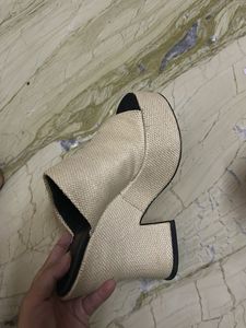 H&amp;M Woven Mules