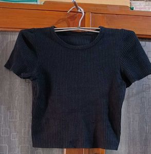 Black Crop Top For Women ❤️