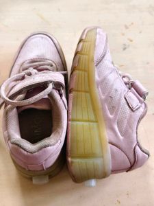 Footwear selling all together