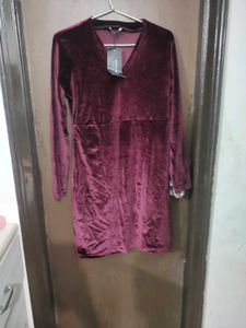 Tokyo talkies M Size Burgundy Velvet..