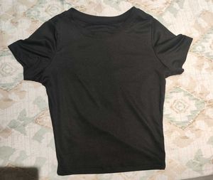 Black compressed crop top