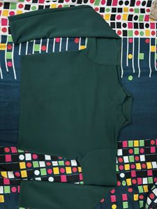 Green Long Sleeve Top