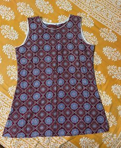 Patterned Casual Short Kurti
