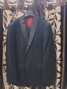 Louis Philippe Black Tuxedo Suit (2 Piece)