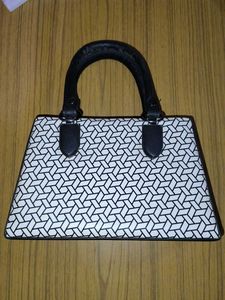 Stylish Geometric Handbag