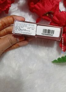 TOO FACED BUTTERCREAM LIPSTICK
