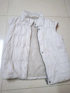 Beautiful Half Sleeve Jacket For Winters