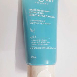 Sealed 175 Ml New Dot &amp; Key Facewash