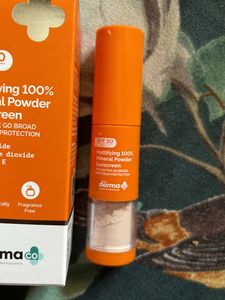 The DermaCo Mattifying 100%Mineral Powder Sunscree