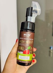 WOW Apple Cider Face Wash