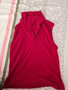 Red Sleeveless Top