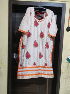 Floral Embroidered Kurti With Salwar