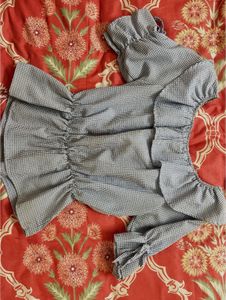 Cute Off-Shoulder Top