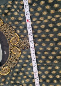 Elegant Green &amp; Gold Kurti