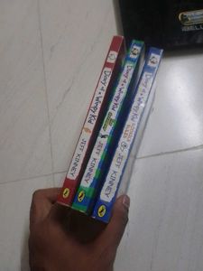 Diary Of Whimpy Kid Set 2