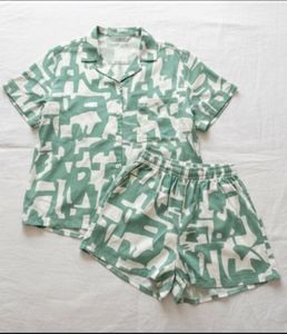 Abstract Print Coord Set