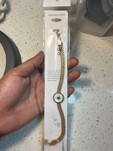 Stainless steel bracelet