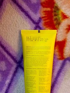 Dot &amp; Key Face Wash