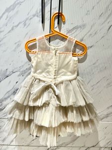 Elegant Ivory &amp; Gold Party Dress Size 20