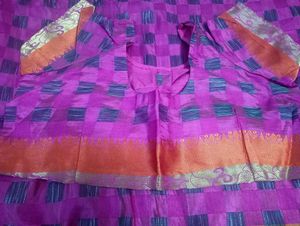 Elegant Pink &amp; Orange Checked Kanjivaram Silk Sare