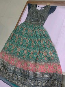 Beautiful Gown with can ca