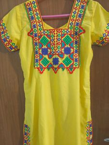 Embroidered Yellow Kurta