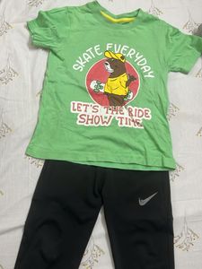 Track Pant With 4 Tshirts