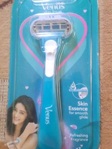 Venus Skin Love Razor