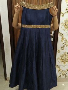 Elegant Navy Blue Ethnic Gown