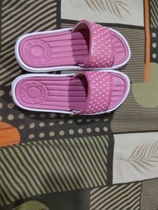 Women Slipper New Never Used