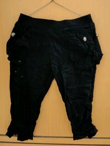 Black Capri Pants