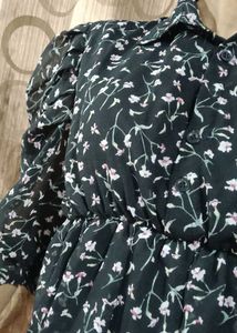 Black Floral Print Chiffon Top with Puff Sleeves