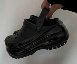 Mega Crush Clog Crocs