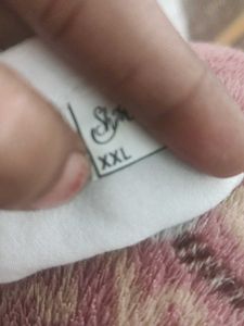 White &amp; Pink Chikenkari Cutdana Work Kurta