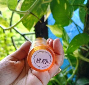 Plum Alpha Arbutin &amp; Hyaluronic Acid Face Serum