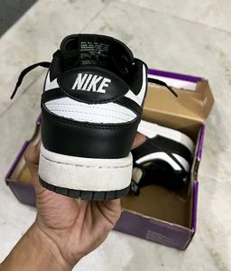 NIKE PANDA DUNKS UK 7
