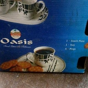 Cutlery Set Of 1 Snack Plate, Tray And 4 Mugs