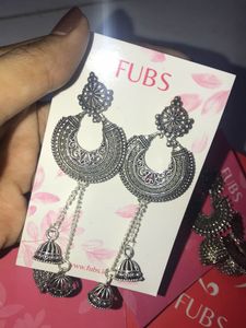 FUBS Silver Tone Earring Set