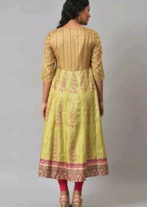 W Brand Kurta Set