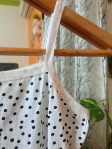 White On Black Dots Inner 6 To 7 Age