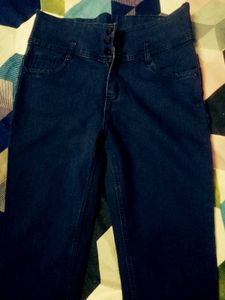 Stylish Women’s Jeans – Perfect for All Occasions
