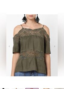 ONLYStrappy Top with Cold-Shoulder Sleeves