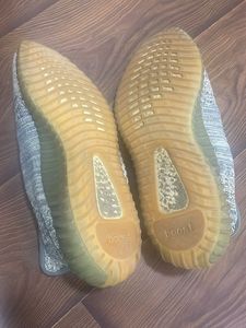 Adidas Yeezy Boost 350 V2