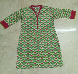 FLORAL KURTA SET
