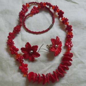 New Floral Necklace Set
