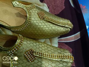 Golden Mojari Shoes - Match For Sherwani
