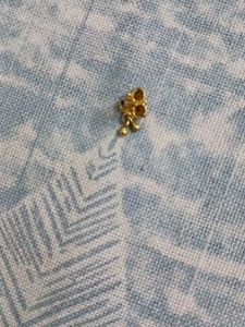 GOLD Nose PIN1